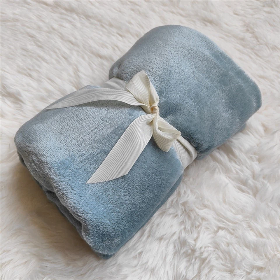 Solid litflanel teppi